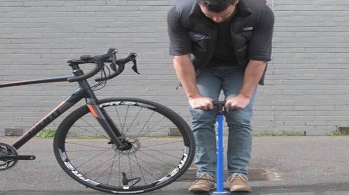 Cómo Inflar las Llantas de tu Bicicleta